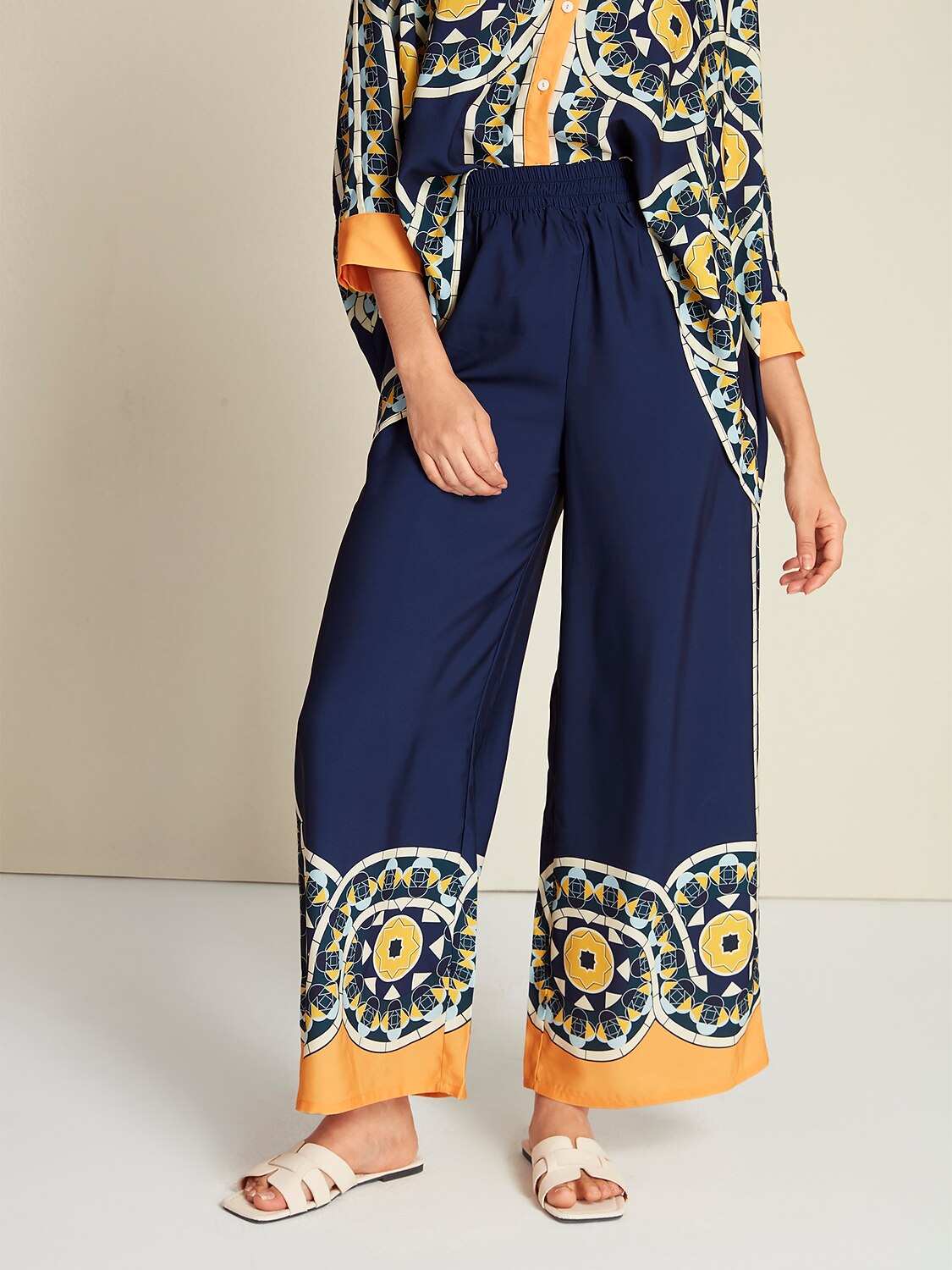 Satin Geometric Print Wide Leg Maxi Pants