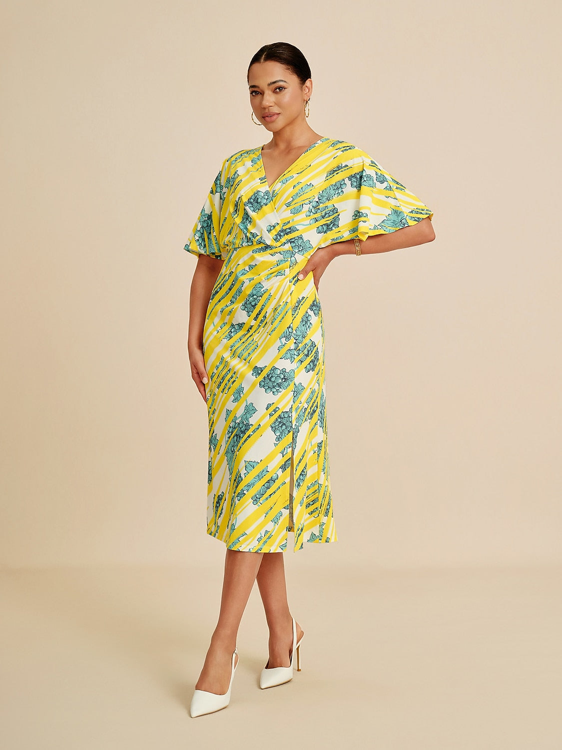 Bold Print Batwing Sleeve Midi Dress