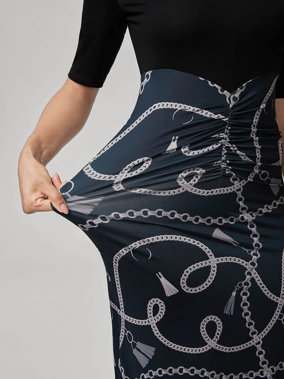 Lyocell Chain Print Colorblock Fishtail Dress