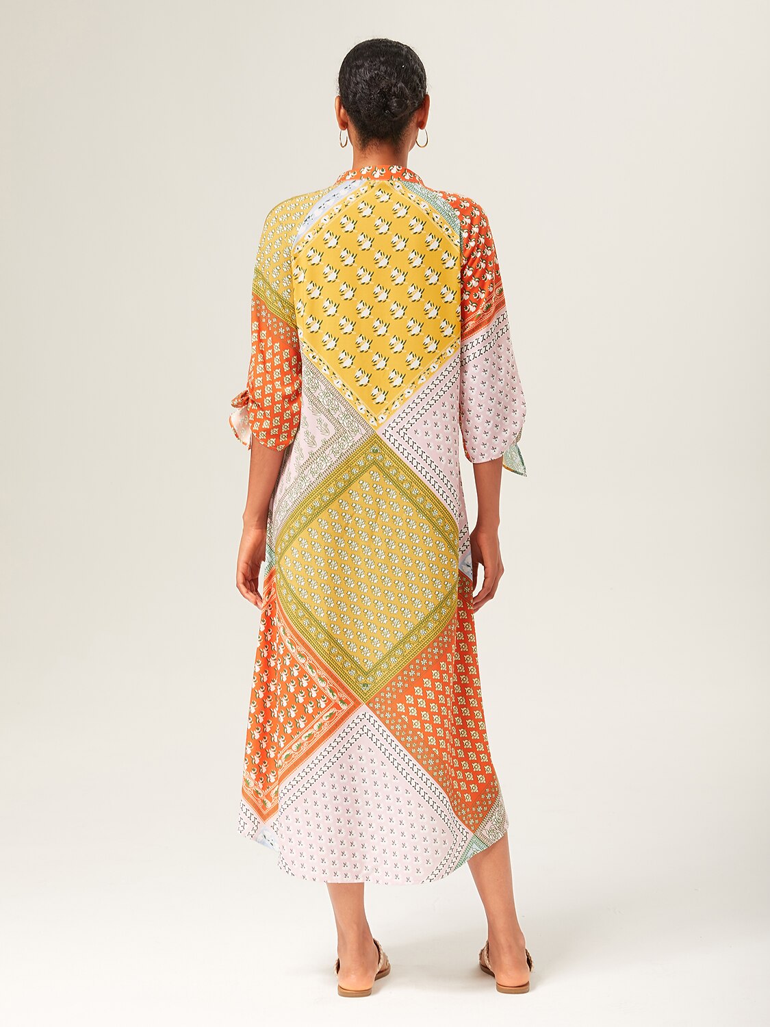 Vestido Maxi con Estampado Colorido y Corbata