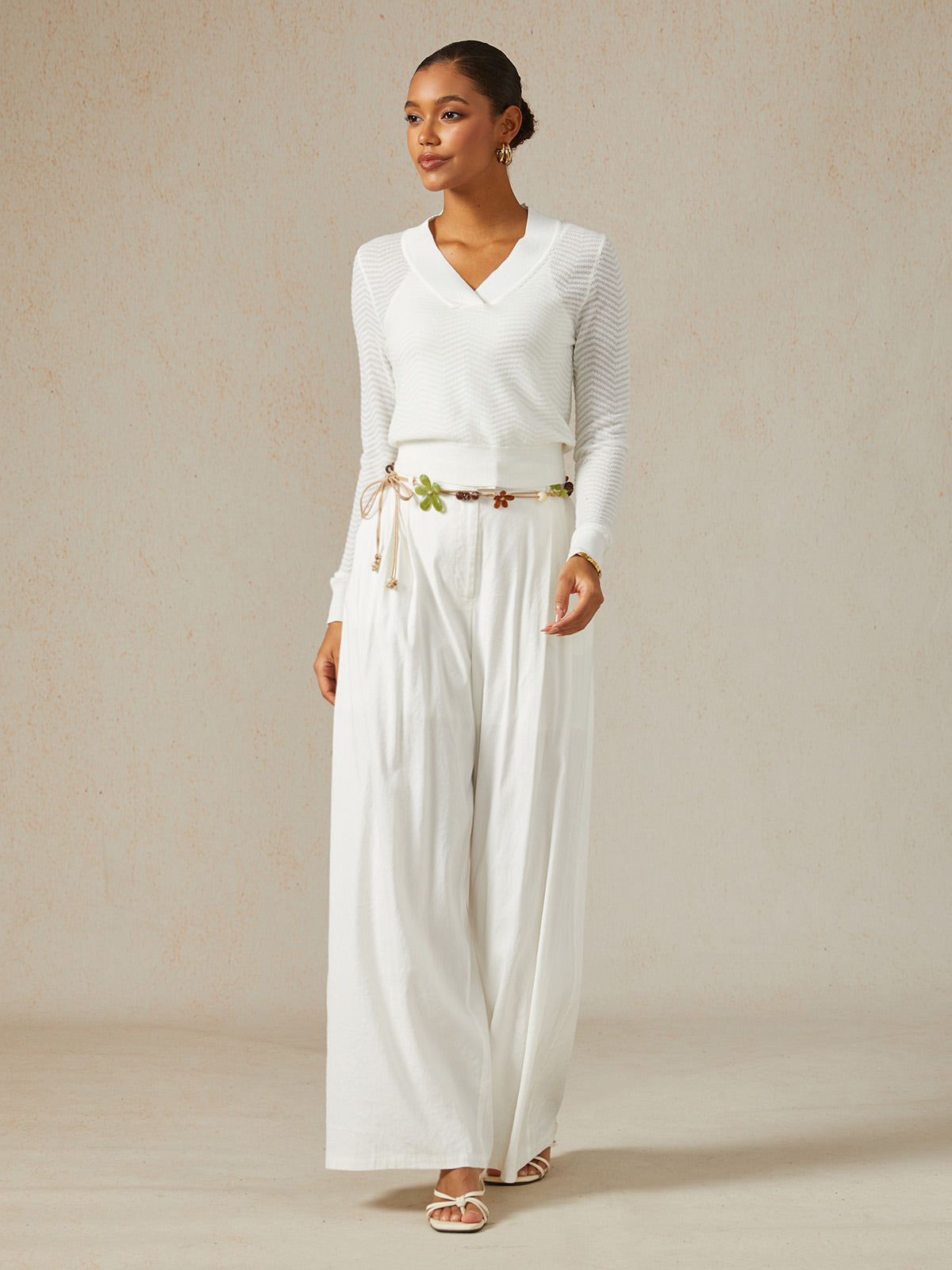 Wavy Detail Thin V-Neck Sweater