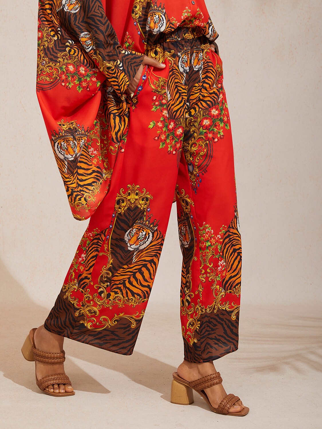 Scharlachrote Tigerin Weite Chiffonhose mit elastischem Bund