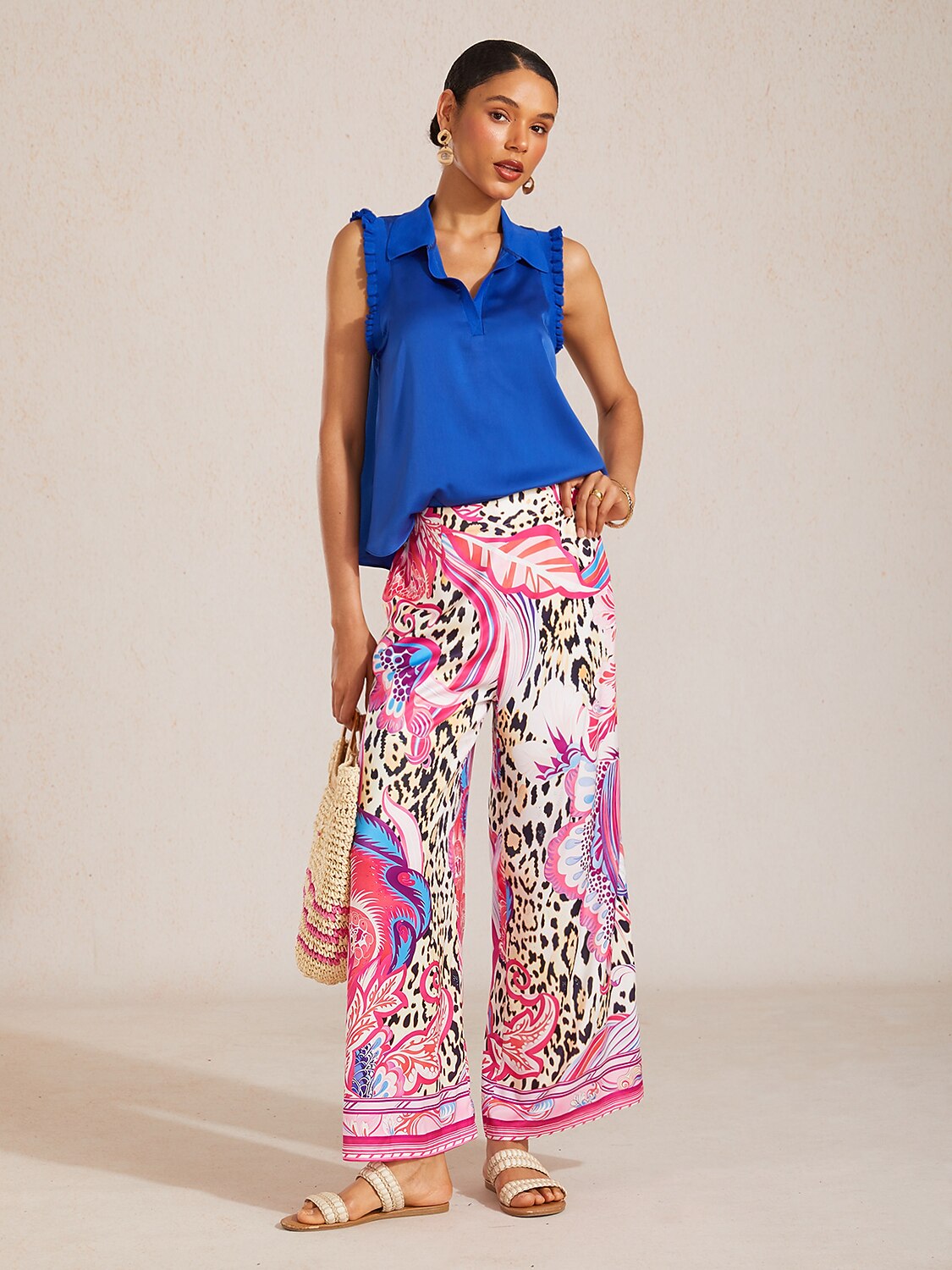 Wild Hibiscus Dream Hose mit weitem Bein aus seidigem Satin