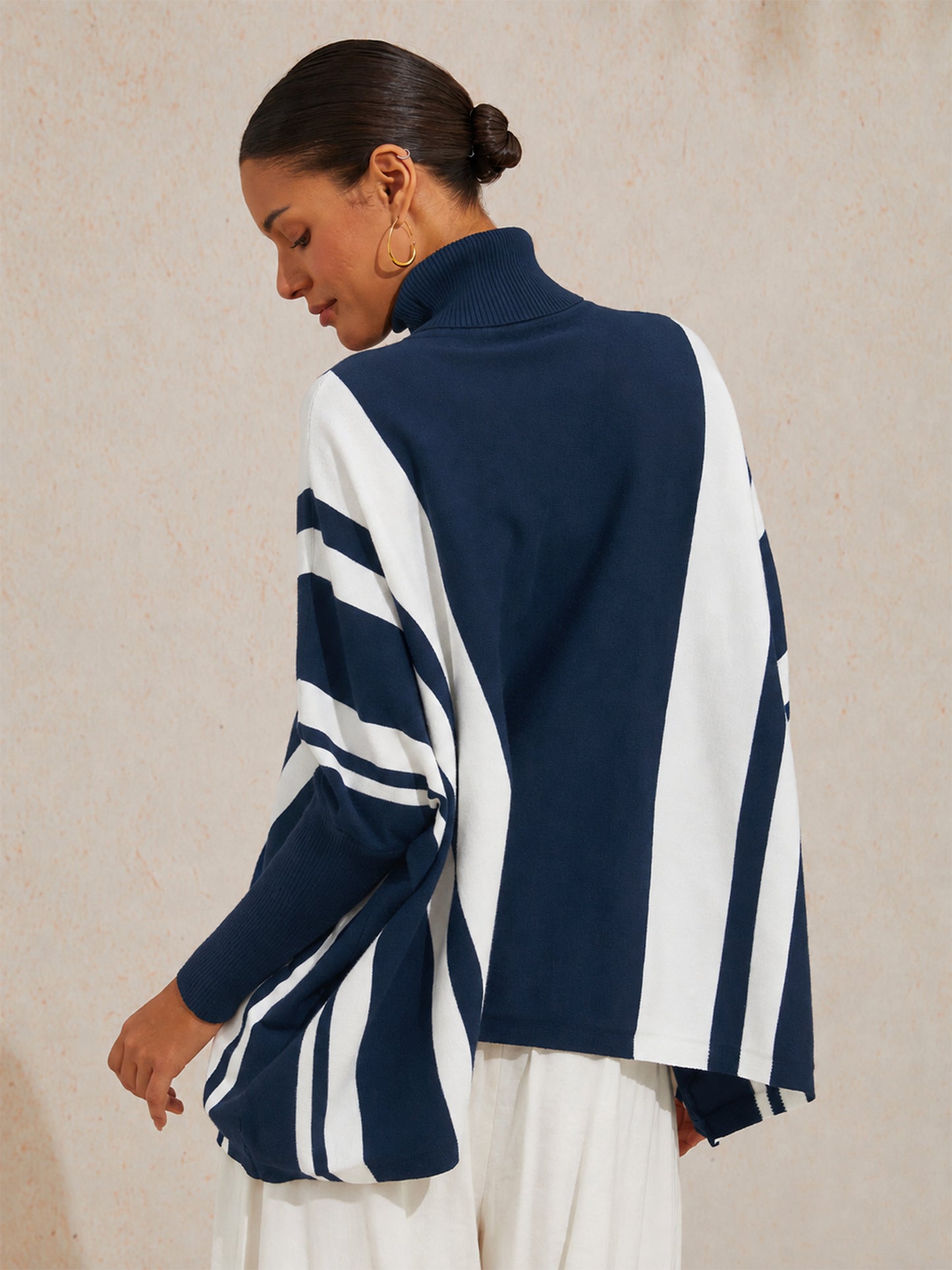 Contrast Stripe High-Stretch Mock Neck Knit Sweater