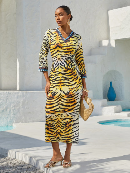 Land of Wonder Stretch Fitted Knit Dress