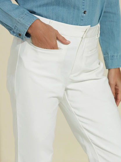 Seasonal Cropped Pants