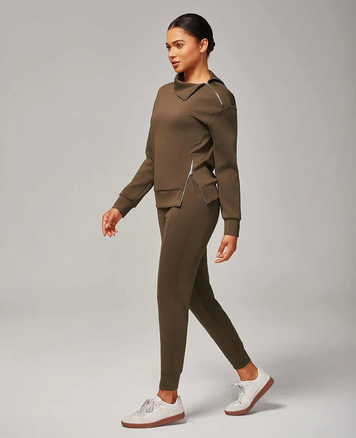 Brown Elastic Waist Stretch Knit Pants