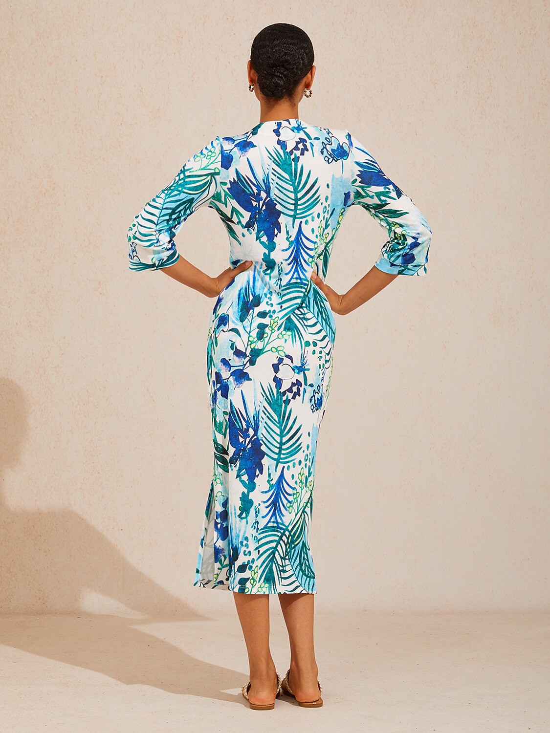 Ocean Bloom Escape High Stretch Knit Dress