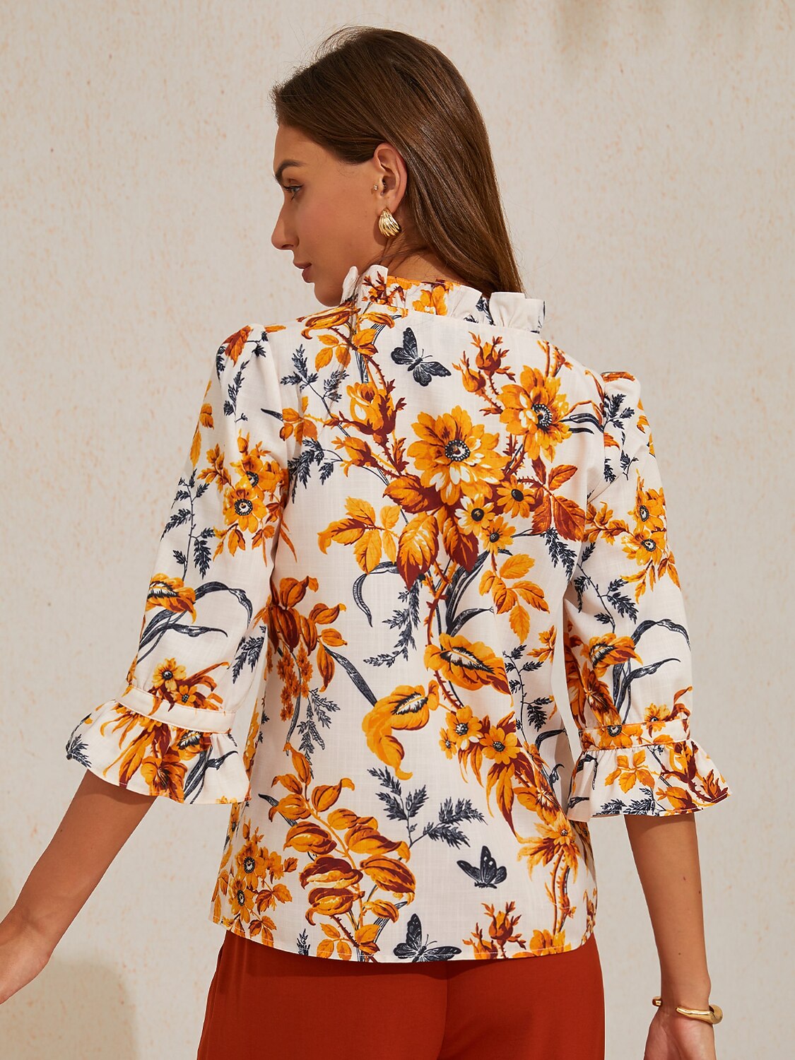 Amber Flora Muse Linen Look Blouse