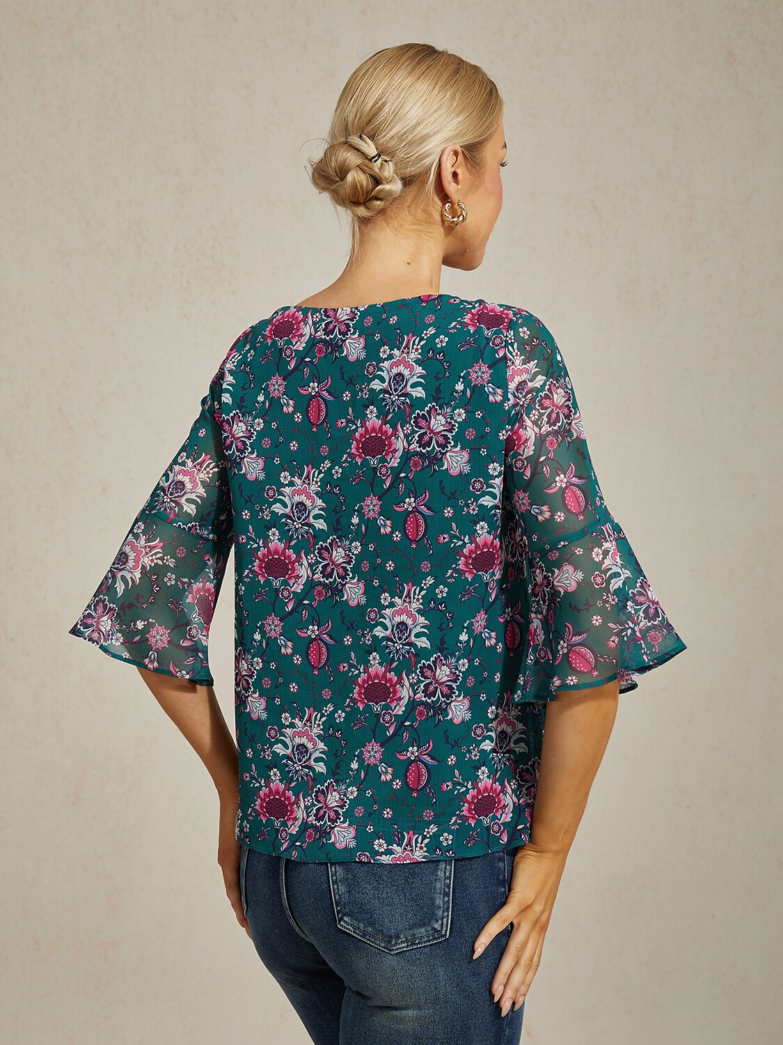 Floral Print Sheer Flowy Chiffon Blouse