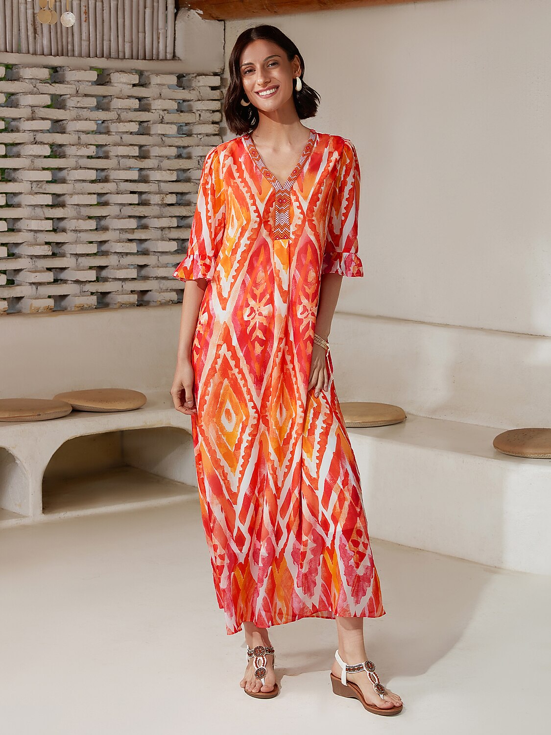 Vestido Midi de Gasa con Estampado Étnico y Cuello en V