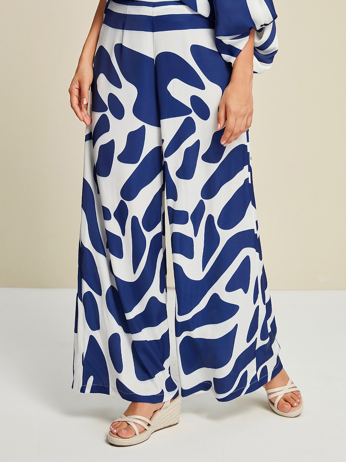 Pantalones Anchos de Pierna Ancha con Estampado Abstracto para Uso Diario de Satén