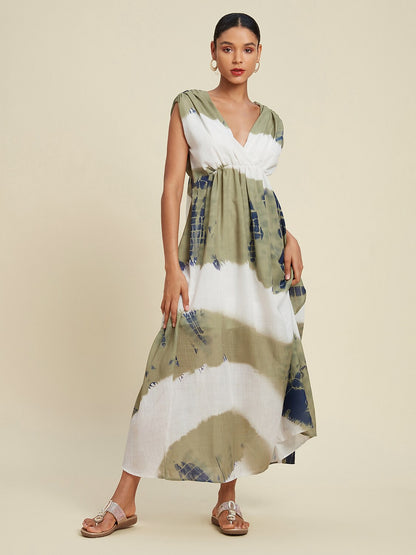 Leinenähnliches ärmelloses Maxikleid im Batik-Urlaubsstil