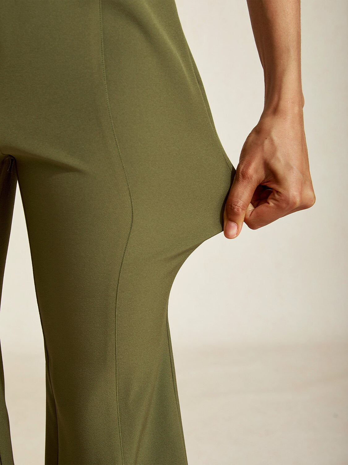 Slightly Stretch Fine Rib Cropped Flared Pants