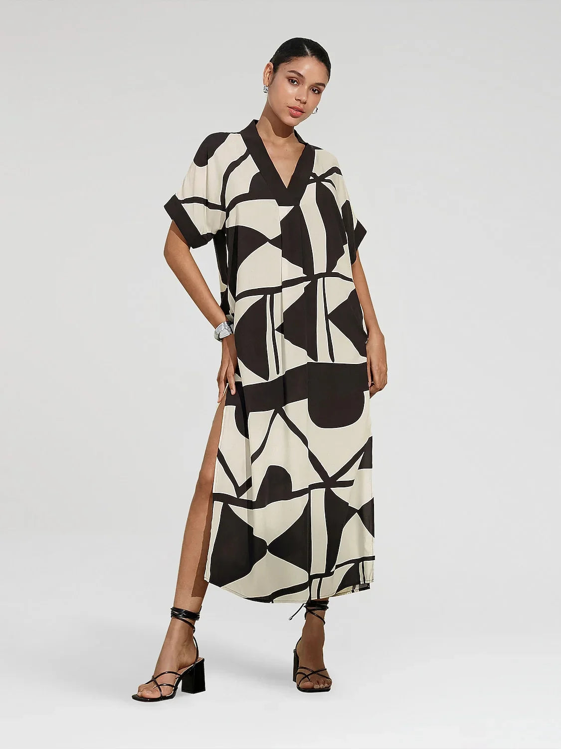 Short Geometric Print Loose Fit Double Slit Maxi Dress