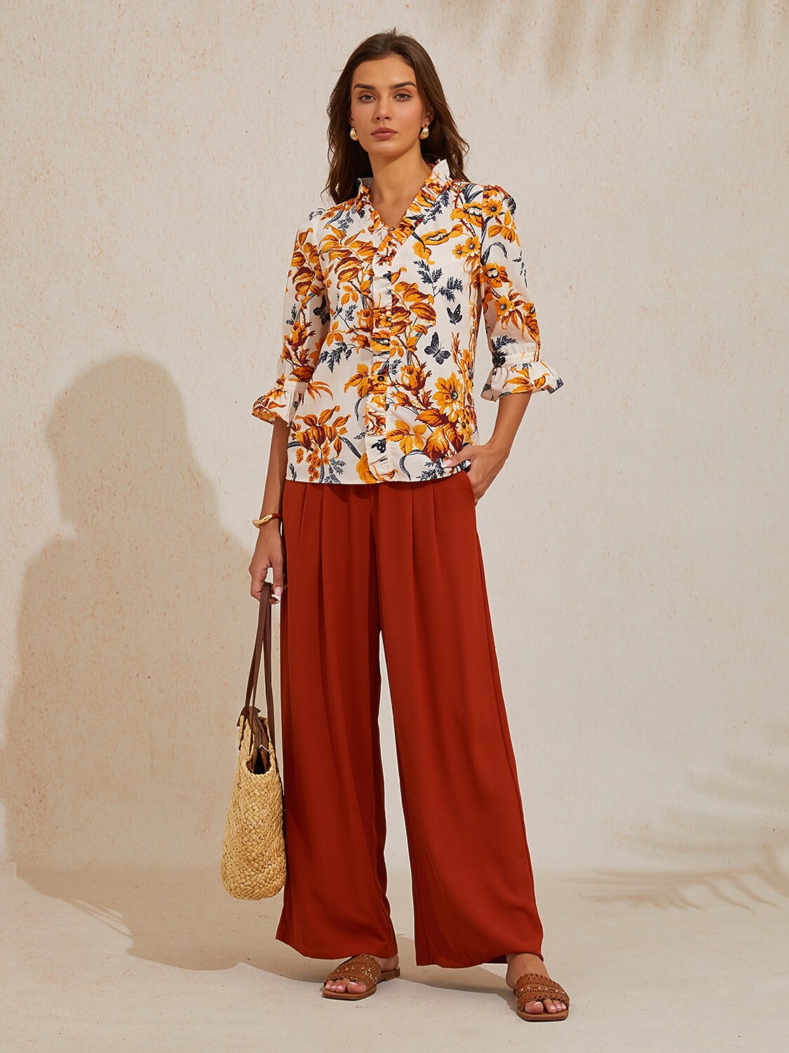 Amber Flora Muse Linen Look Blouse
