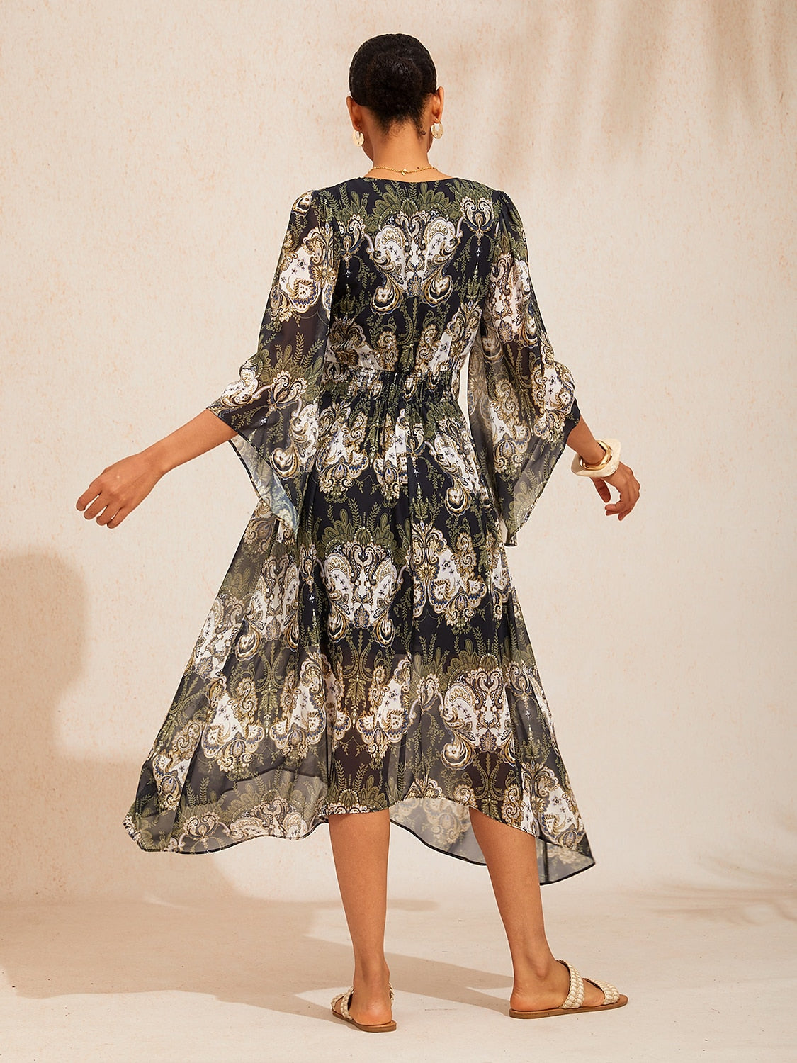 Robe maxi en chiffon à imprimé floral et manches évasées