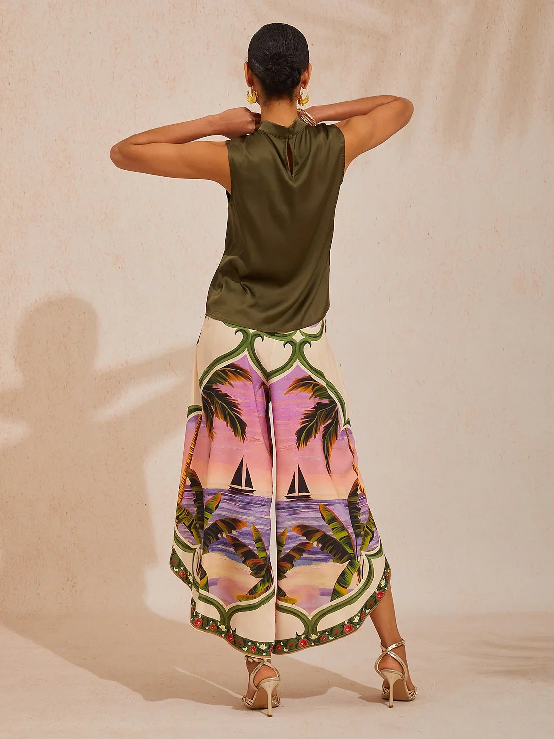 Hawaii Palm Silky Satin Floral Top