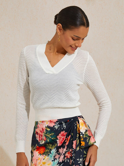 Wavy Detail Thin V-Neck Sweater