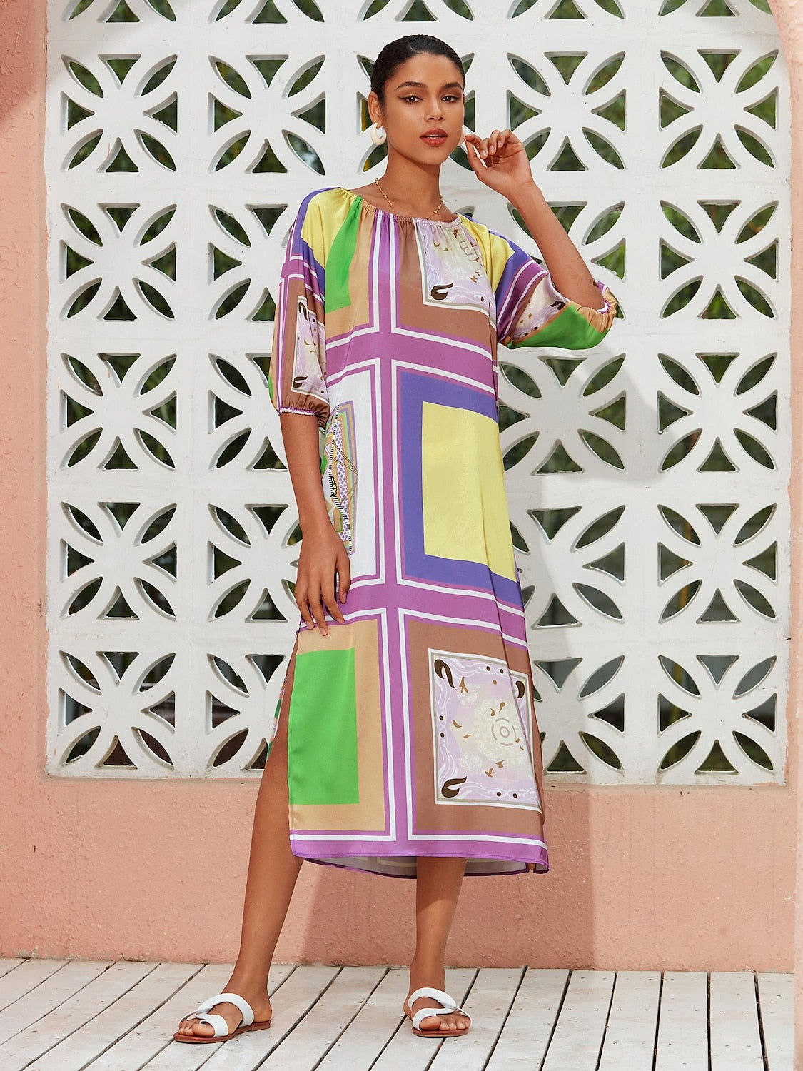 Vestido Maxi Fruncido de Satén con Bloques de Color Geométricos para Vacaciones