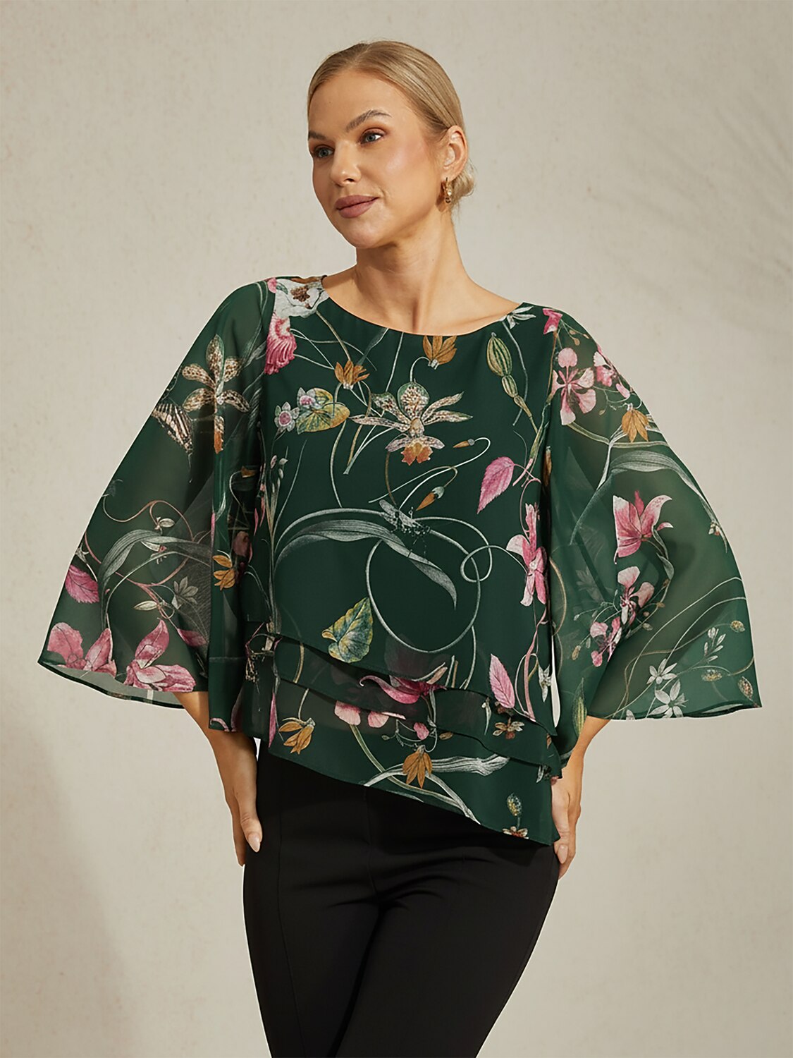 Floral Print Half Sleeve Round Neck Layered Chiffon Blouse