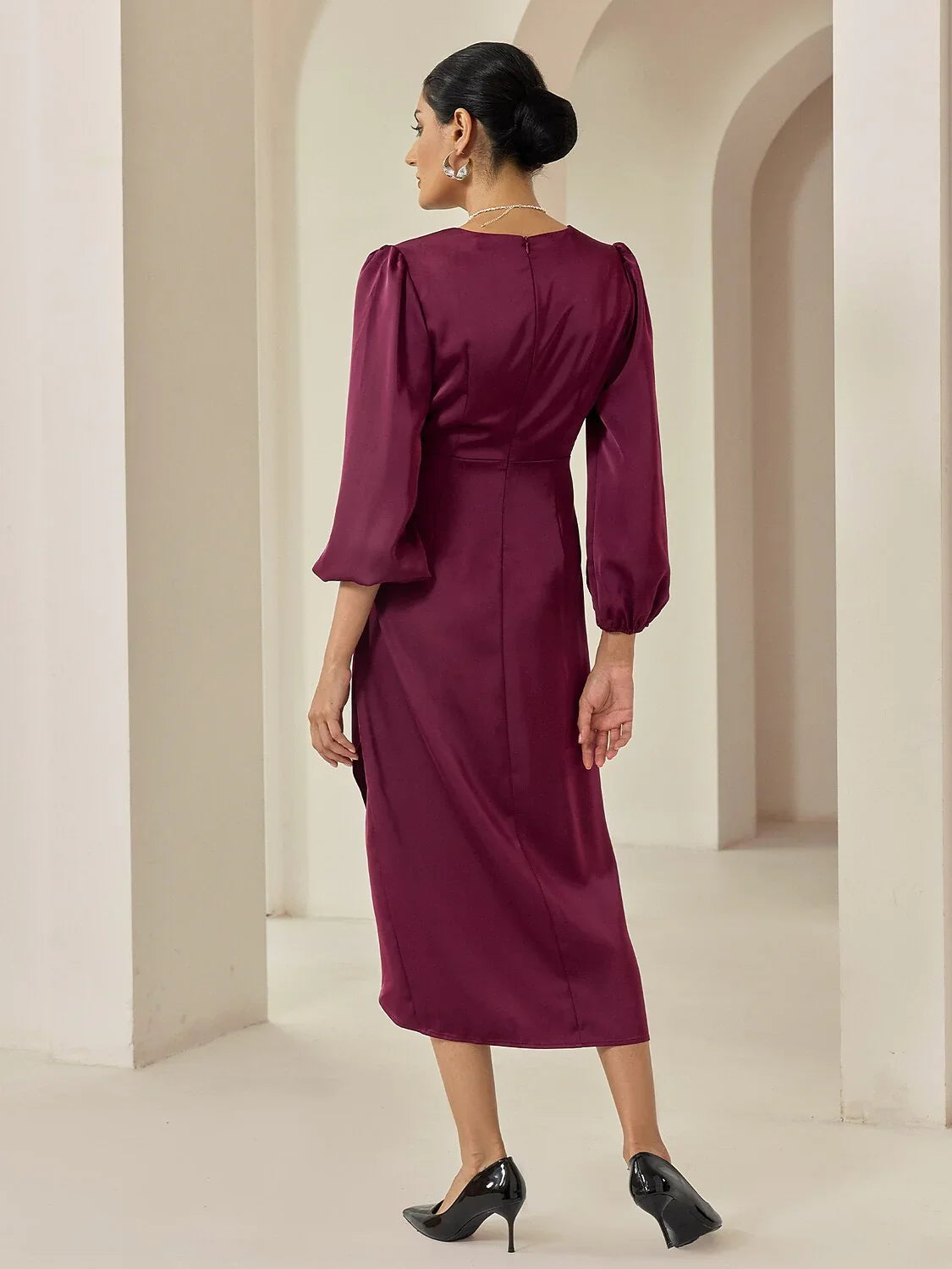 Elegant 3/4 Sleeves Burgundy Satin Dress