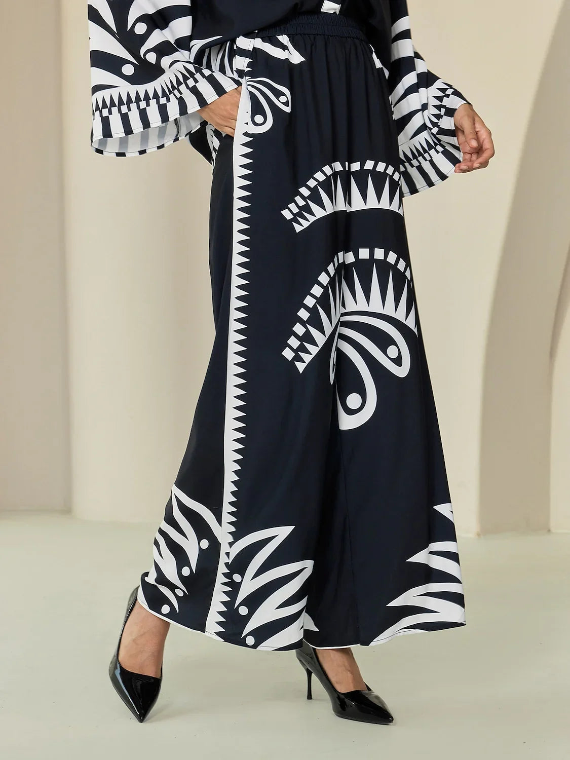 Black Satin Full Length Printing Wide Leg Pants