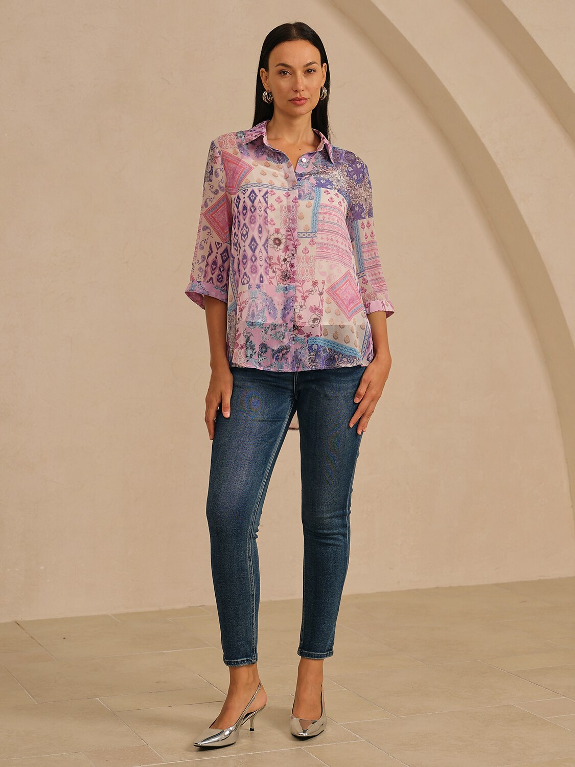 Bluse aus fließendem Chiffon mit Blumenmuster