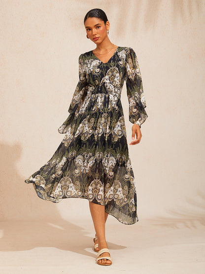 Robe maxi en chiffon à imprimé floral et manches évasées