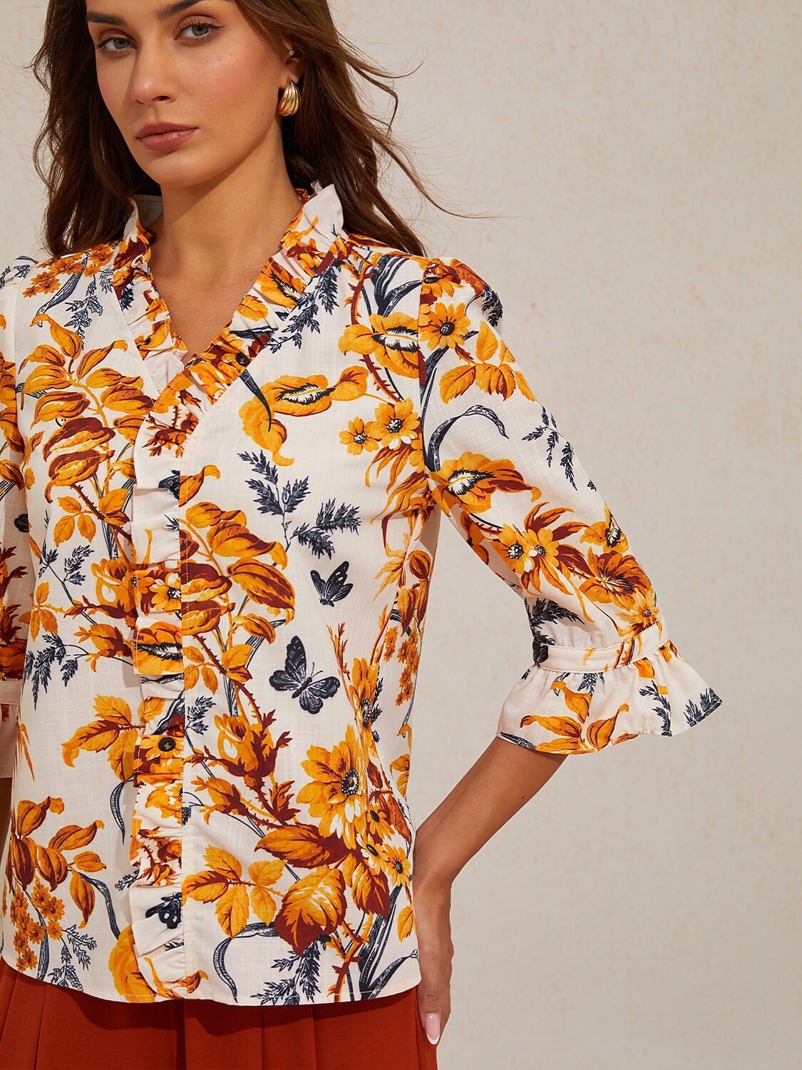 Amber Flora Muse Linen Look Blouse
