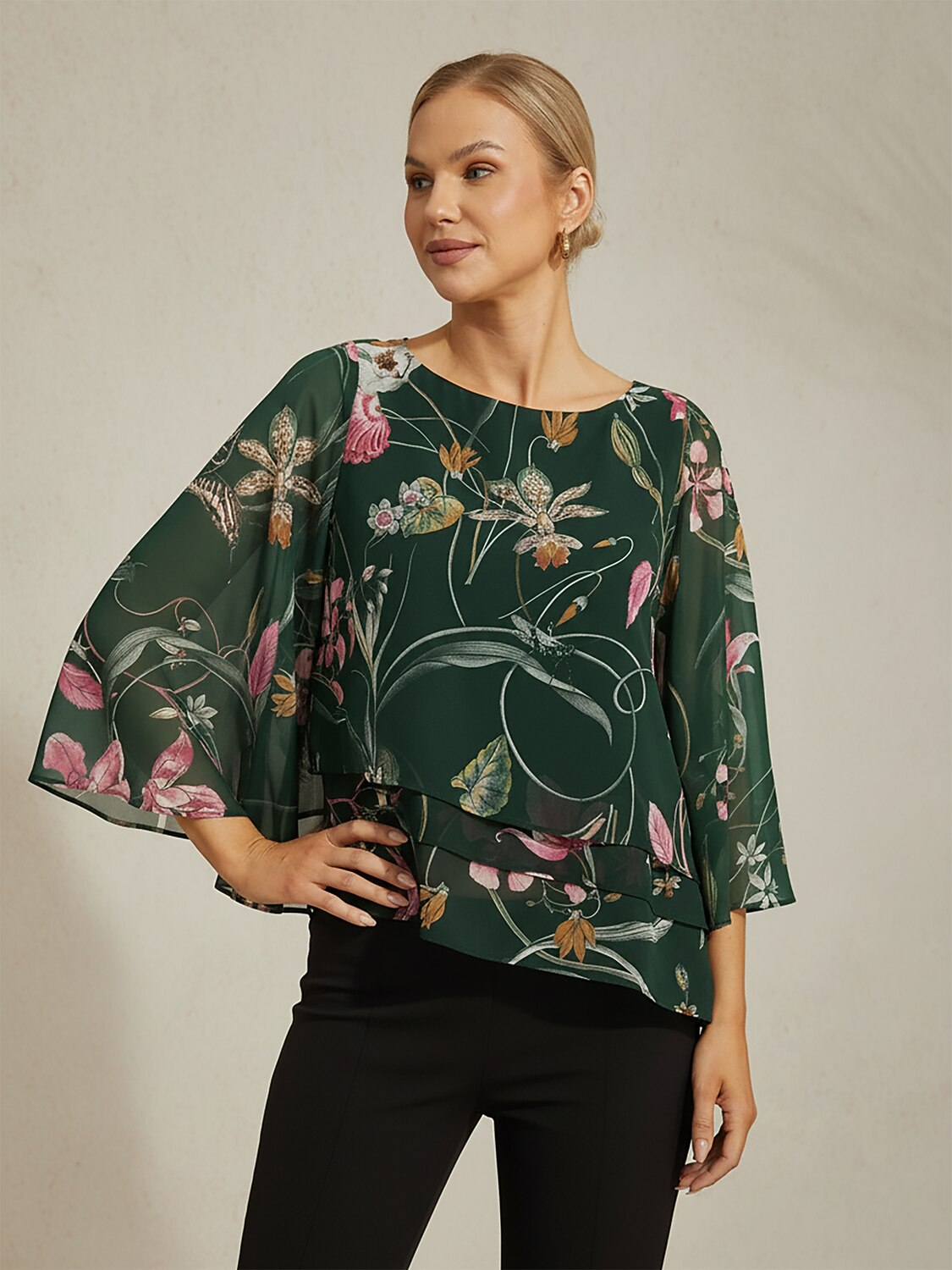 Floral Print Half Sleeve Round Neck Layered Chiffon Blouse