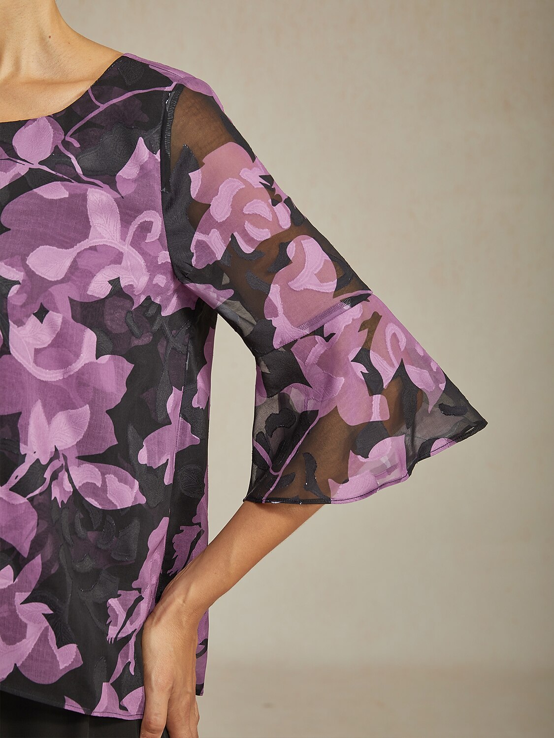 Purple Floral Print Round Neck Chiffon Blouse