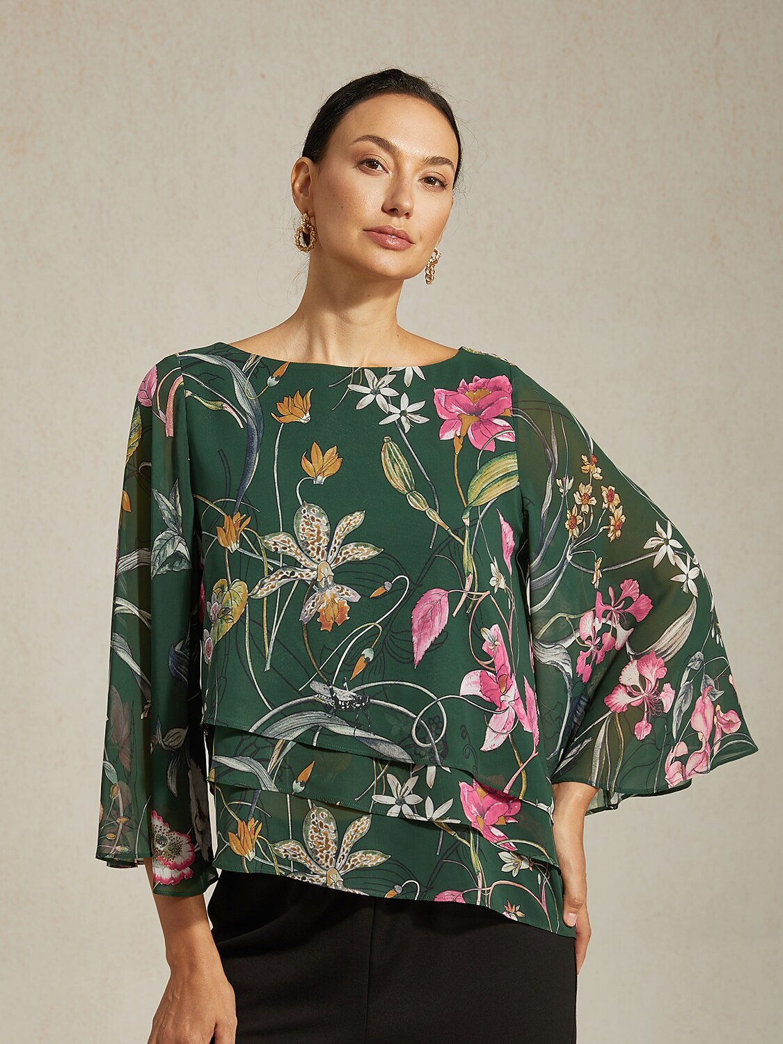 Floral Print Half Sleeve Round Neck Layered Chiffon Blouse