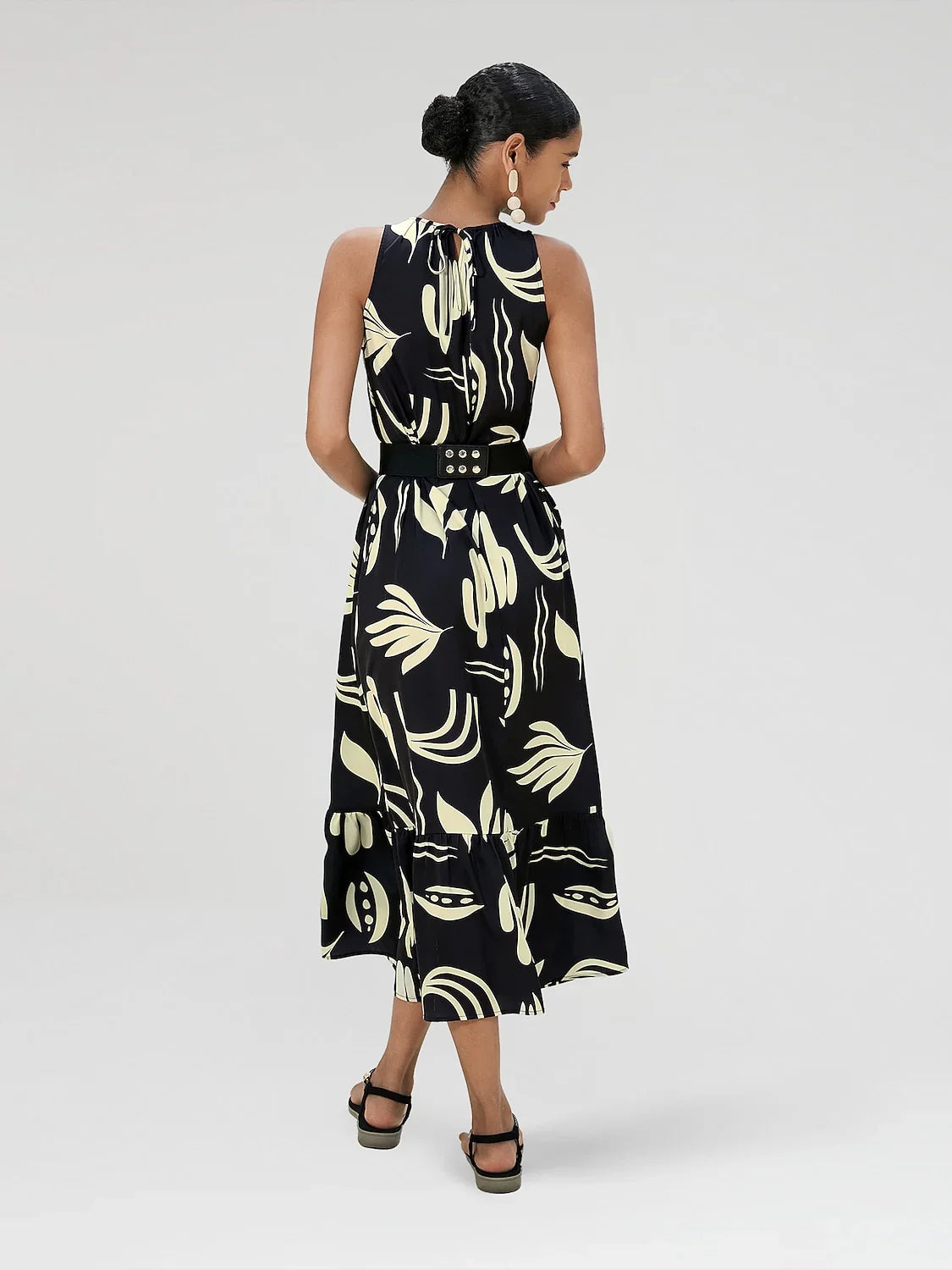Satin Leaves Print Sleeveless Maxi Dress (No Belt)