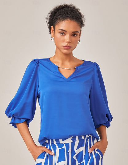 Satin-Oberteil im Urlaubsstil mit V-Ausschnitt und Raffungen in Blau