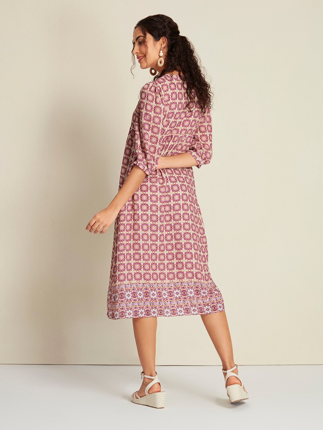 Chiffon Ethnic Floral Print Half Sleeve V-Neck Midi Dress