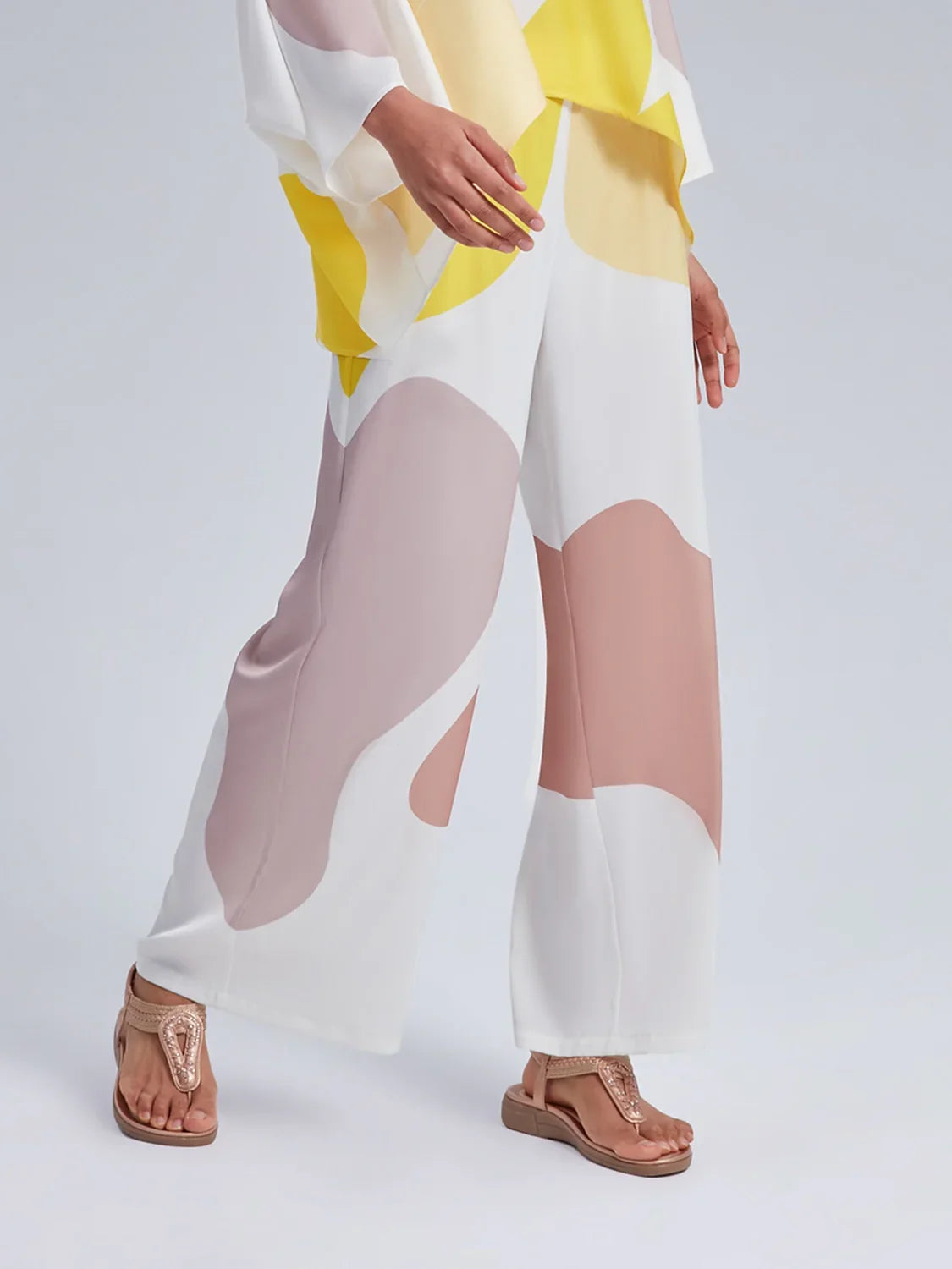 Loose Fit Elastic Satin Waist Wide-Leg Pocket Pants