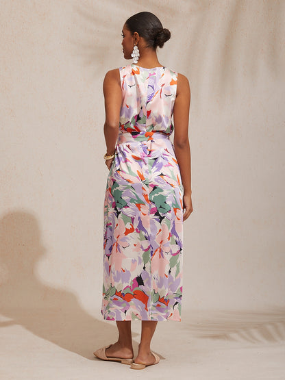 Mattes, ärmelloses Maxikleid aus Satin mit Blumenmuster im Urlaubsstil