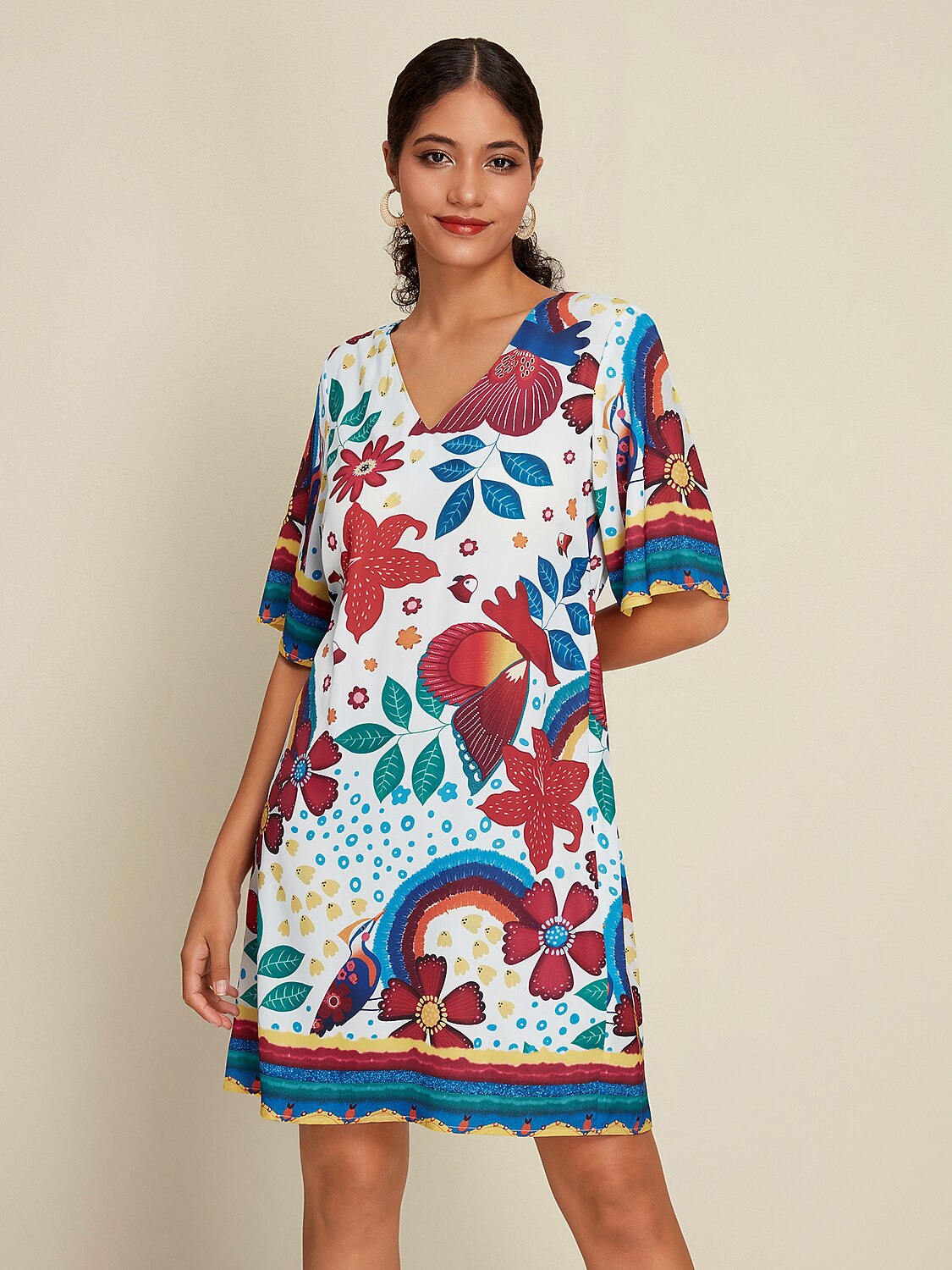 Satin-Minikleid mit Blumenmuster und halblangen Ärmeln und V-Ausschnitt
