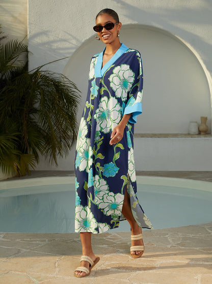 Maxikleid im Color-Block-Design mit Blumenmuster, Fledermausärmeln und lockerer Passform aus Viskose für den Urlaub