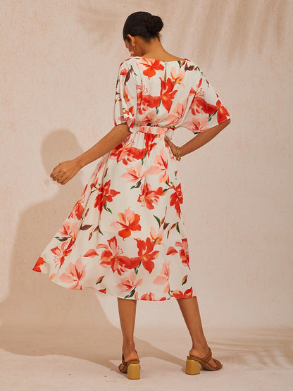 Fließendes Chiffon-Maxikleid „Spring Blooms“ mit Taillenschnürung