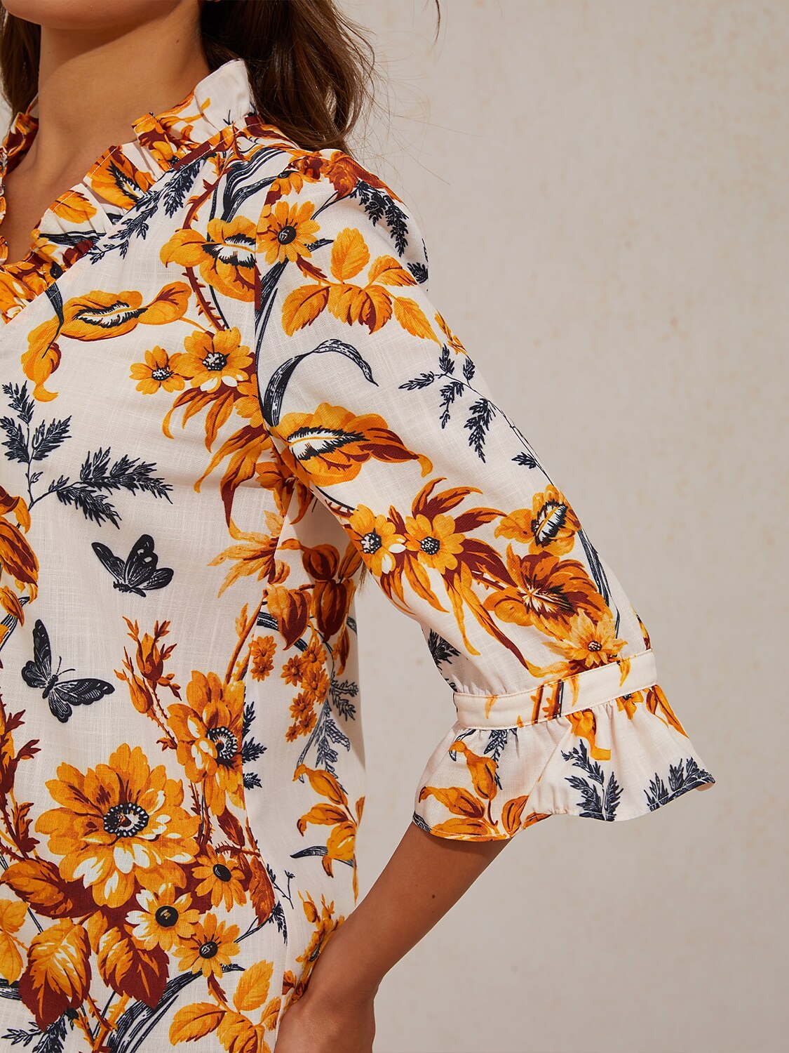 Amber Flora Muse Linen Look Blouse