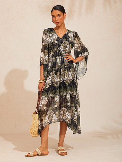 Robe maxi en chiffon à imprimé floral et manches évasées